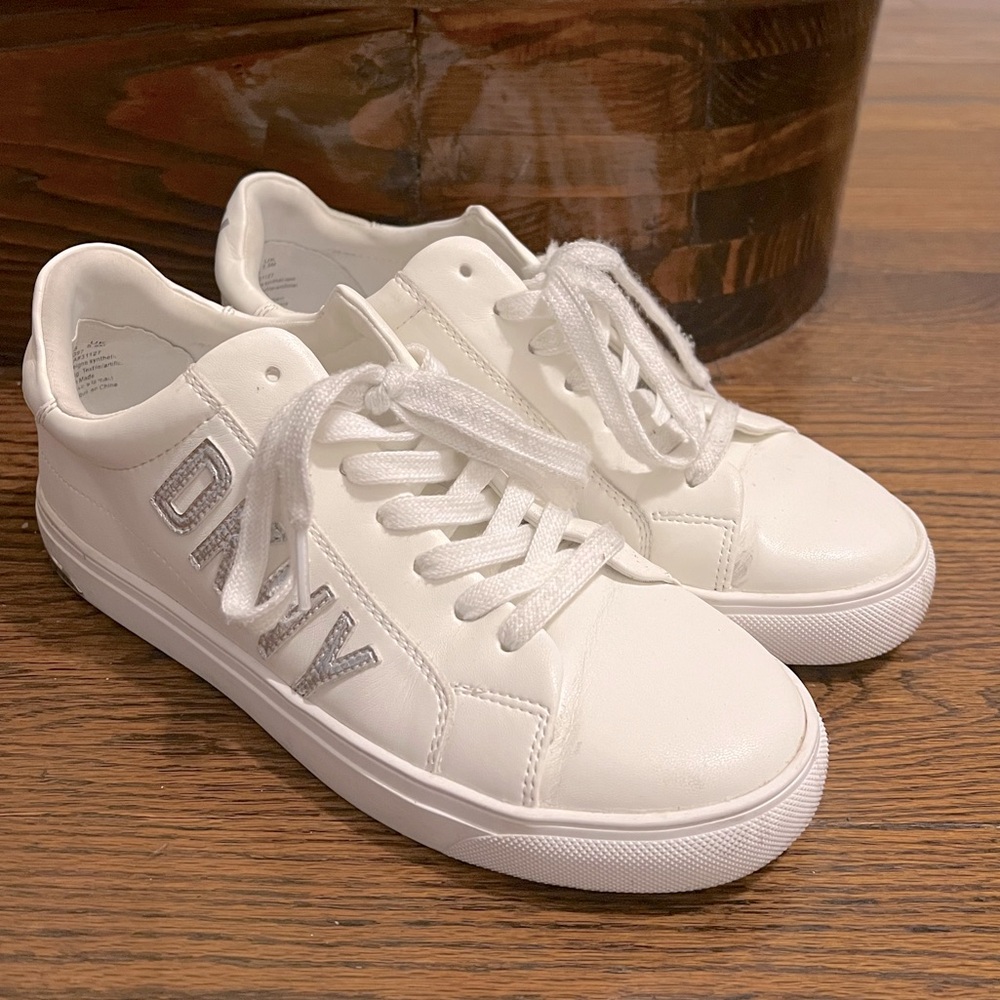 DKNY Classic White All Casual Sneakers